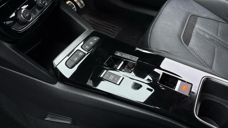 Vauxhall Mokka 100kW Ultimate Edition 50kWh 5dr Auto Electric Hatchback